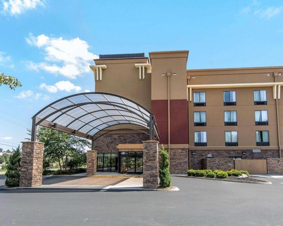 Comfort Suites Kodak Sevierville Exterior photo